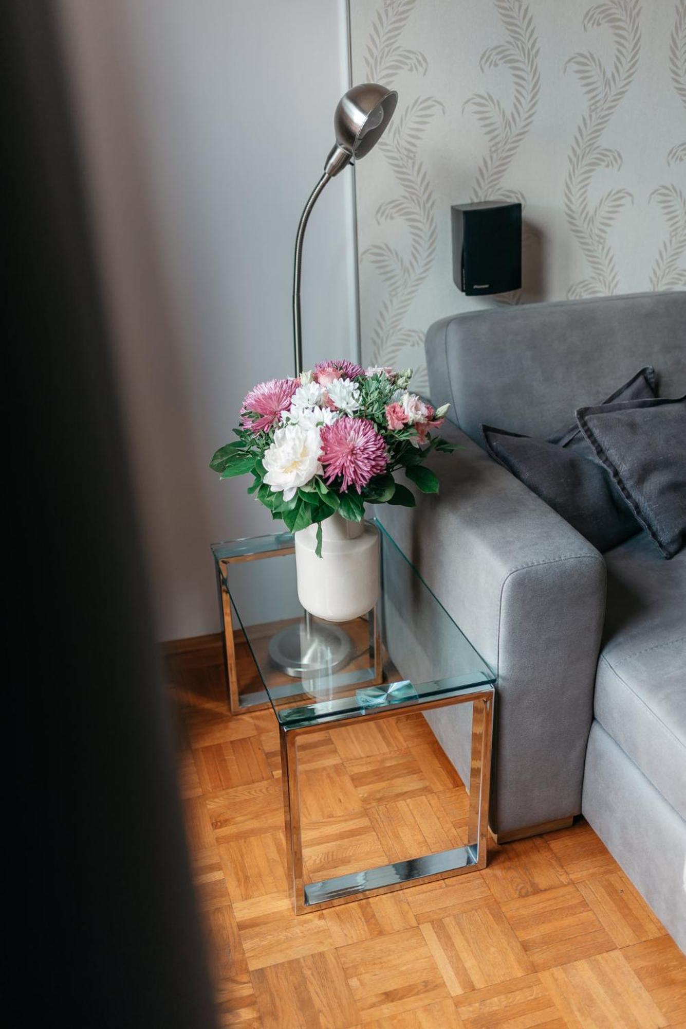 Roy 2 Bdr Apartment With Prague Castle View, Parking & Ac Экстерьер фото